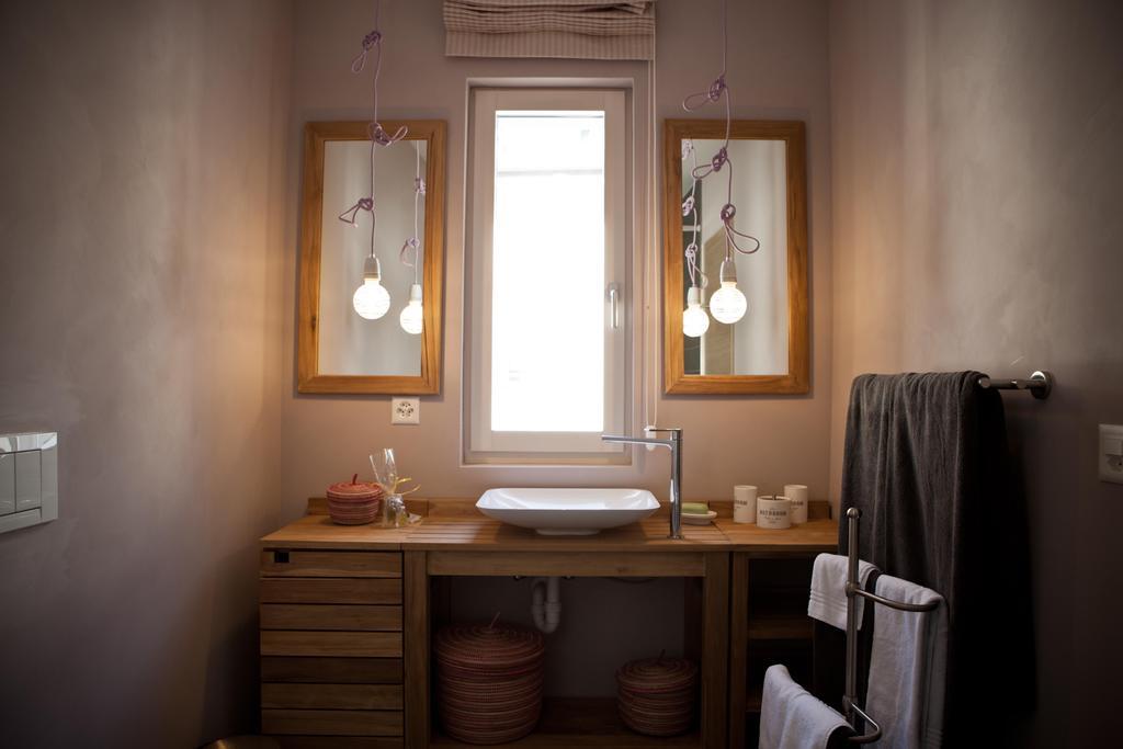 Le Coq Chantant Studios D'Hotes & Boutique Hotel St-Livres Saint-Livres Værelse billede