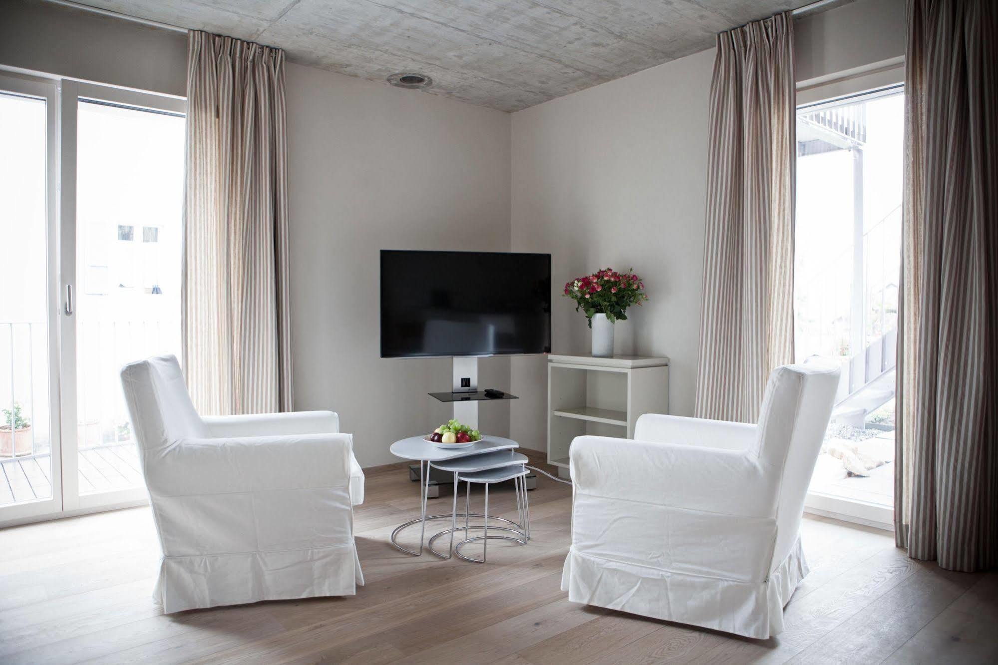 Le Coq Chantant Studios D'Hotes & Boutique Hotel St-Livres Saint-Livres Eksteriør billede