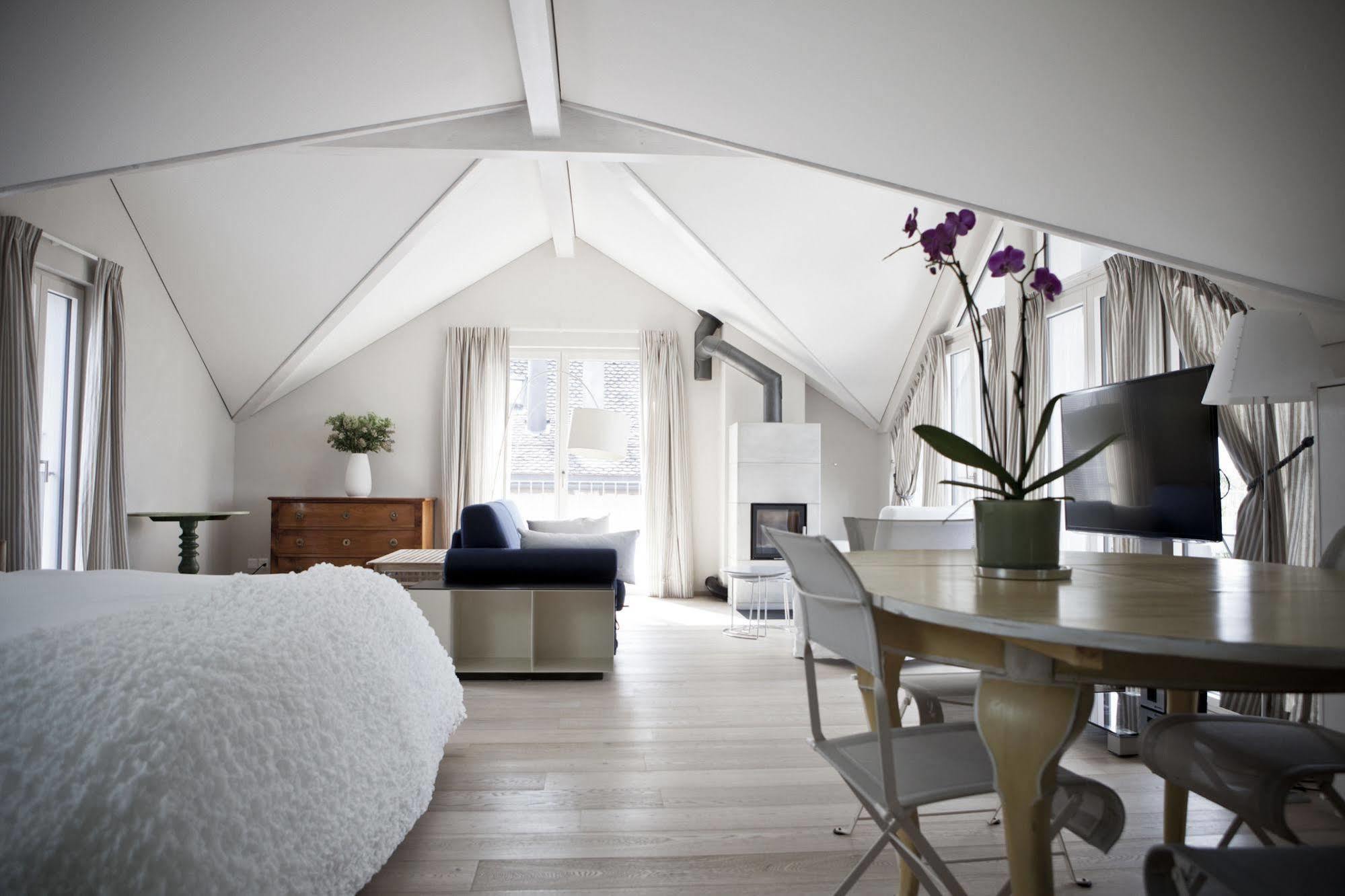 Le Coq Chantant Studios D'Hotes & Boutique Hotel St-Livres Saint-Livres Eksteriør billede
